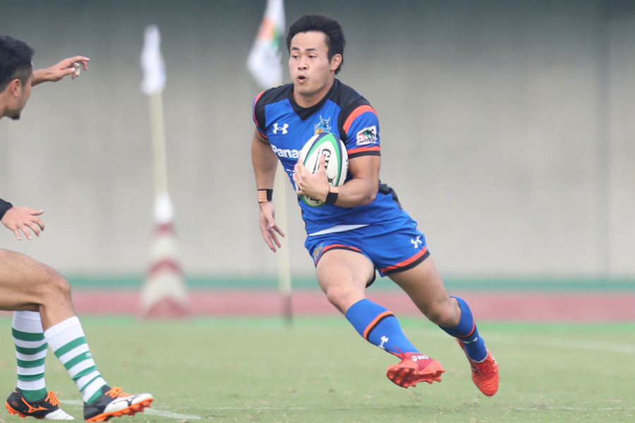 日本選手権のためにもいい形で東芝戦を乗り切りたいパナソニック(写真はトライを量産し始めたWTB福岡) photo by Kenji Demura