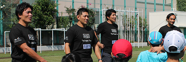 左から、ゲストコーチの大畑大介さん・冨岡鉄平さん・齊藤祐也さん・守屋篤さん。４名の元日本代表がそろった豪華な布陣でした