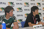 岡村ヘッドコーチ(右)、熊谷キャプテン